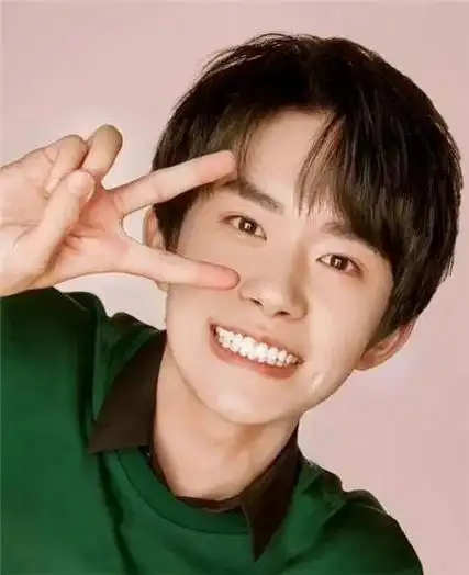 高中生发型2022新款男孩(男孩发型帅气10-15岁)-天晟网