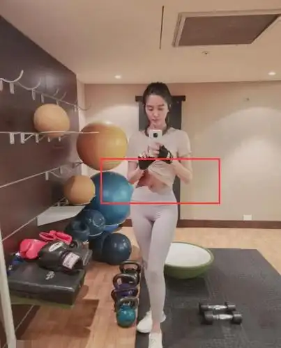 网曝杨采钰现身产检疑似怀孕?本尊晒近照力破谣言