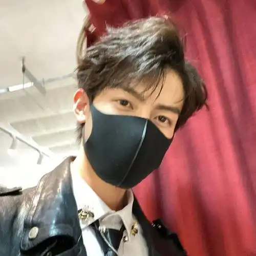 帅气真人不露脸戴口罩男生头像2022冷酷口罩男头图片