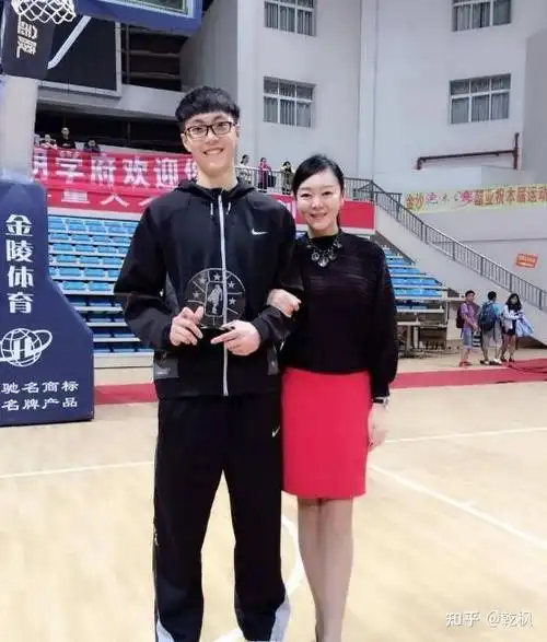 胡明轩获得 2021 cba 总决赛 mvp,你有什么想说的? - 知乎
