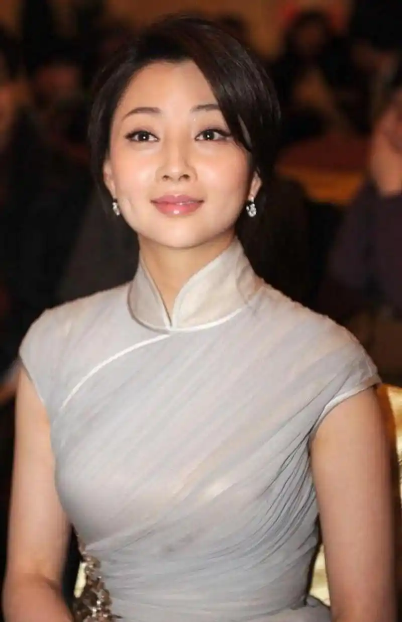 殷桃,这个名字在娱乐圈中已经积累了一定的口碑.