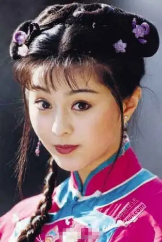 这部童年回忆又又又出来搞事情啦!你觉得这些女星哪个最美?