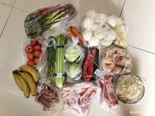 每周出门花500元买菜这次买的菜比上周好多了还是菜市场划算