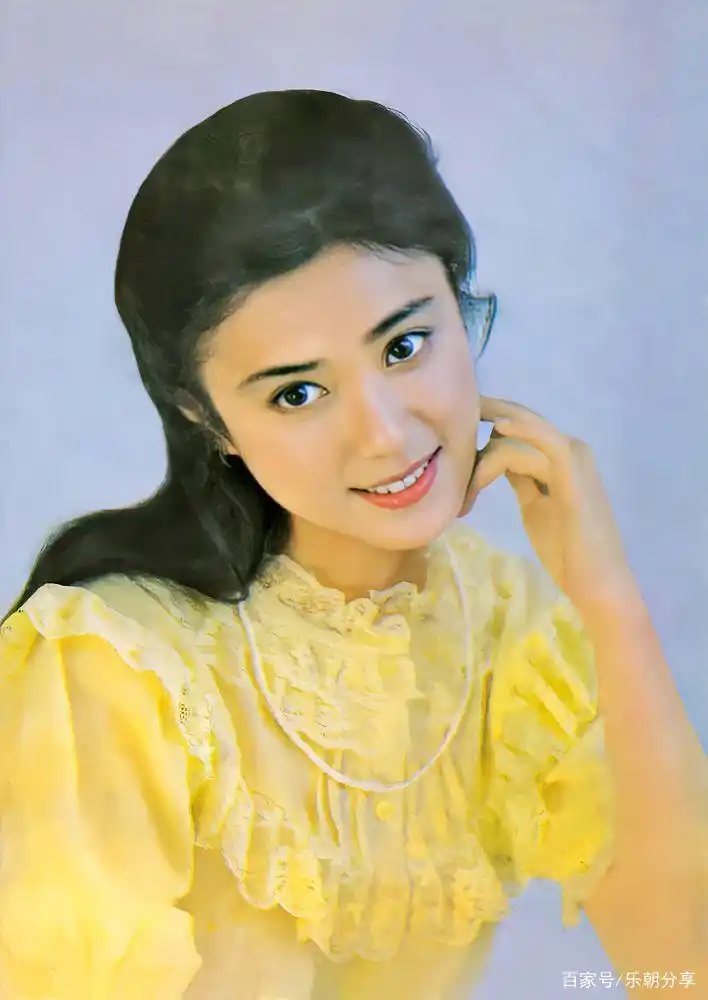 傅艺伟早期美图集