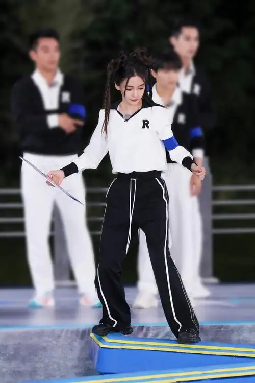 angelababy奔跑吧造型图##angelababy奔跑吧剧照