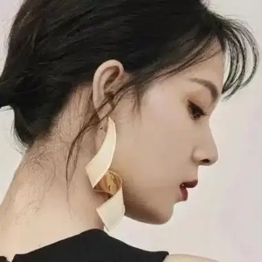 女孩头像真人图片唯美侧脸甜美女生清纯图片大全