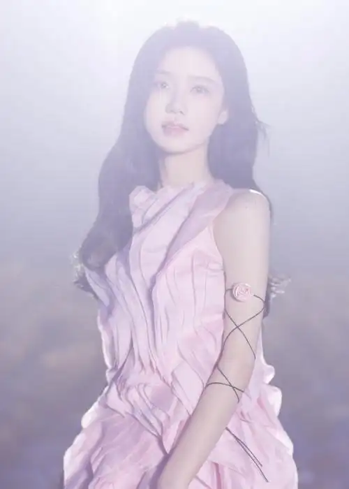 陈意涵好像在写我##陈意涵estelle1017生日快乐