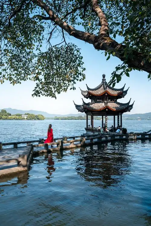 一个人的西湖美景