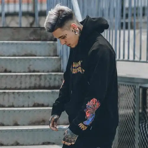 中国有嘻哈演绎男潮范儿