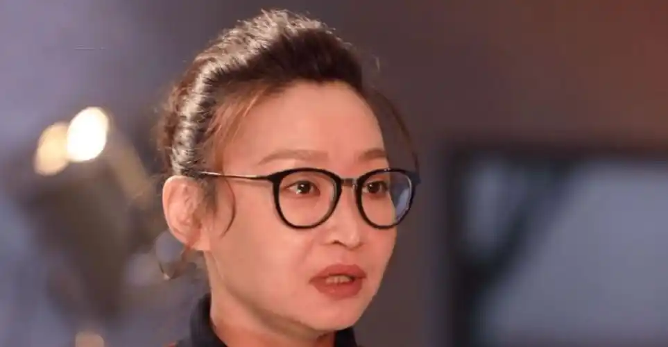 教师刘天池:嫁小两岁著名演员祖峰,十二年无子女,现在怎么样了休闲区