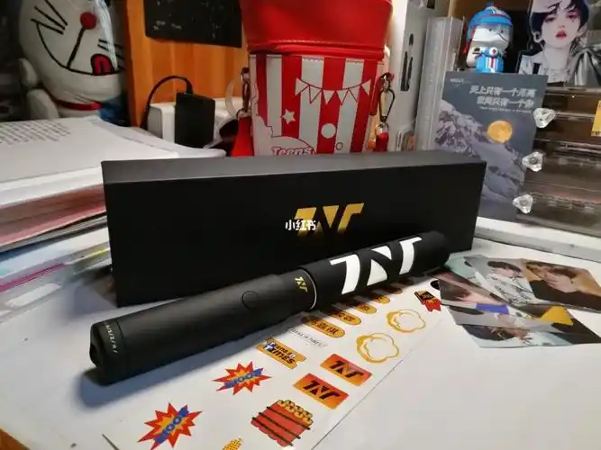 tnt时代少年团  #tnt应援棒  时团应援啦～破天下,定风云,时代赡觋