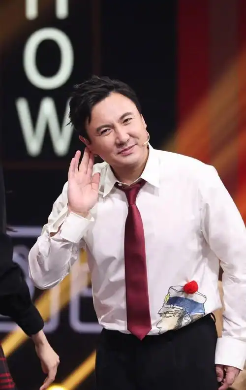 清瘦|五年前的沈腾好帅 清瘦帅气不愧是军艺校草