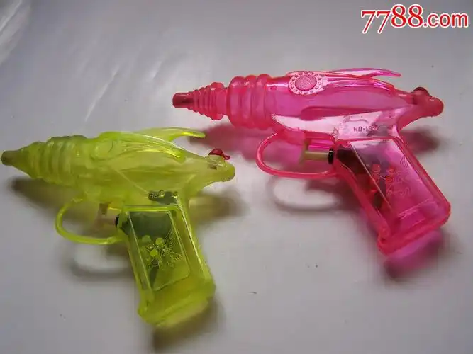 颜色,水枪玩具)全新,未用,点图可放大_其他传统玩具_第2张_7788老玩具