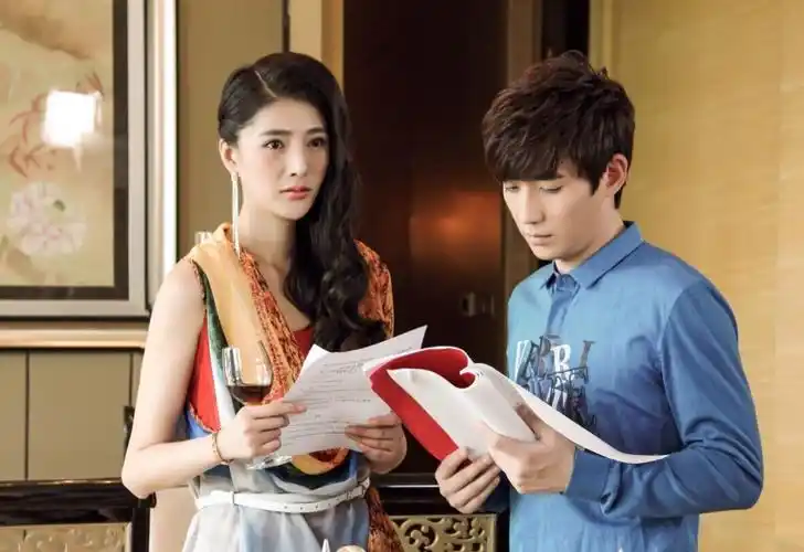 《我的爱对你说》潘彦妃订婚现场演绎甜蜜虐恋