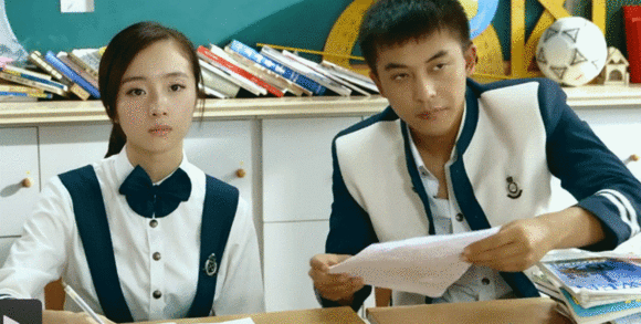 胡冰卿gif腾空的日子gif张珊gif蒋百川gif李佳航gif