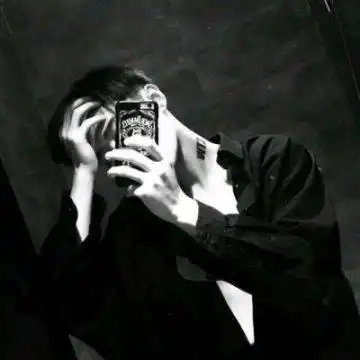 2019最火爆微信头像男黑白帅气 非主流个性男生头像大全