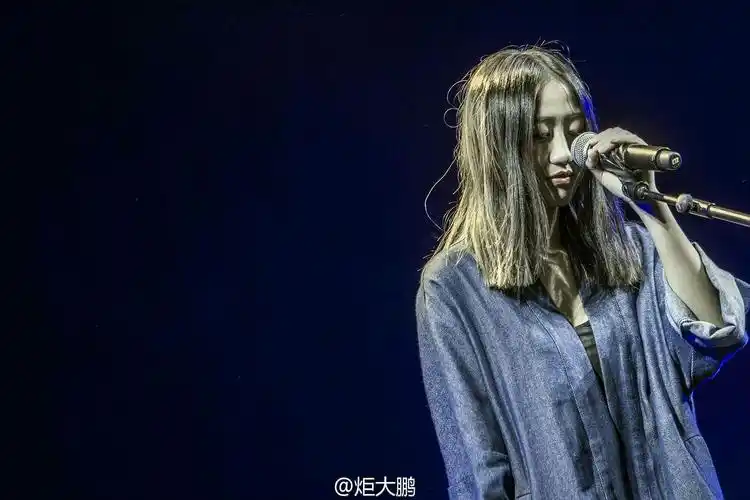 如何看待陈粒重唱祝星