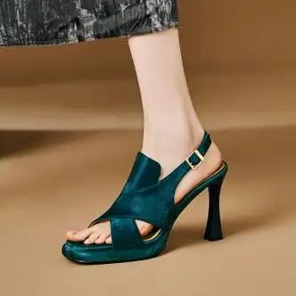 可欣百丽粗跟凉鞋女牛皮防水台高跟鞋露趾镂空罗马鞋夏新款凉鞋新中式