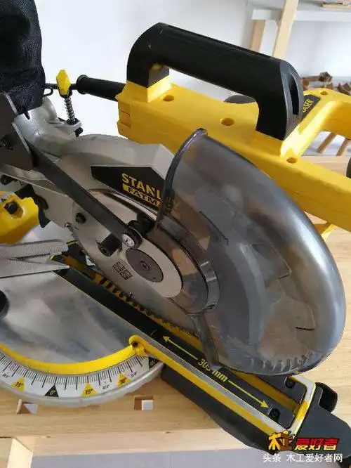 史丹利stanley 10寸拉杆式激光斜切锯 - 旧个人卖场 - 木工爱好者