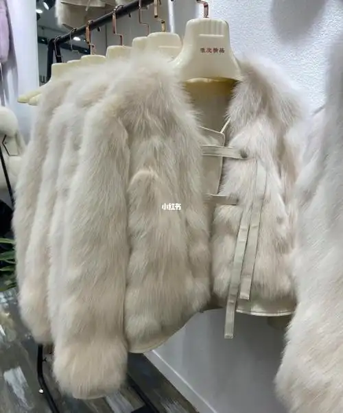 狐狸腹毛外套实拍白狐