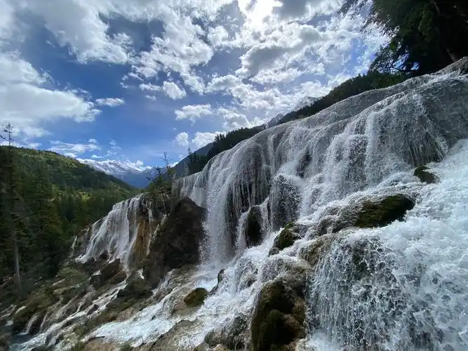 九寨沟,有点好看#九寨沟 #治愈系风景 #感受大自然的气息和 - 抖音