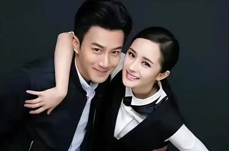 "撩汉高手"杨幂的曲折上位史,靠魅力征服三位大咖,被迷弟追逐_演出