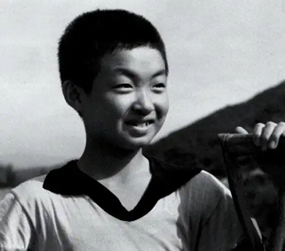 回顾:生恩不如养恩!金星领养的三个孩子,如今长成这样