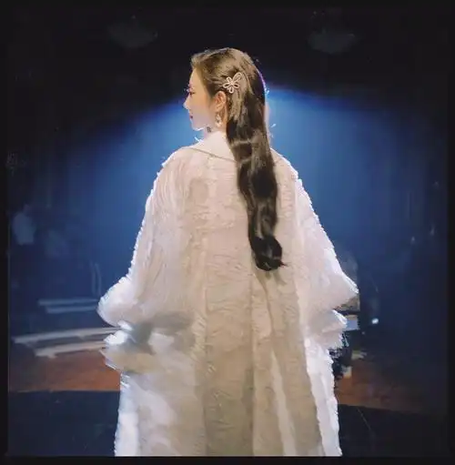 景甜 半妖司藤新图