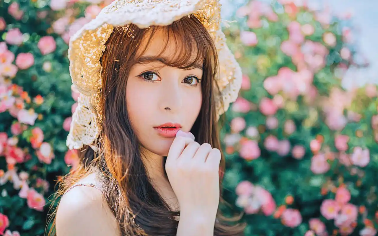 草帽美女清新文艺唯美写真图片桌面壁纸