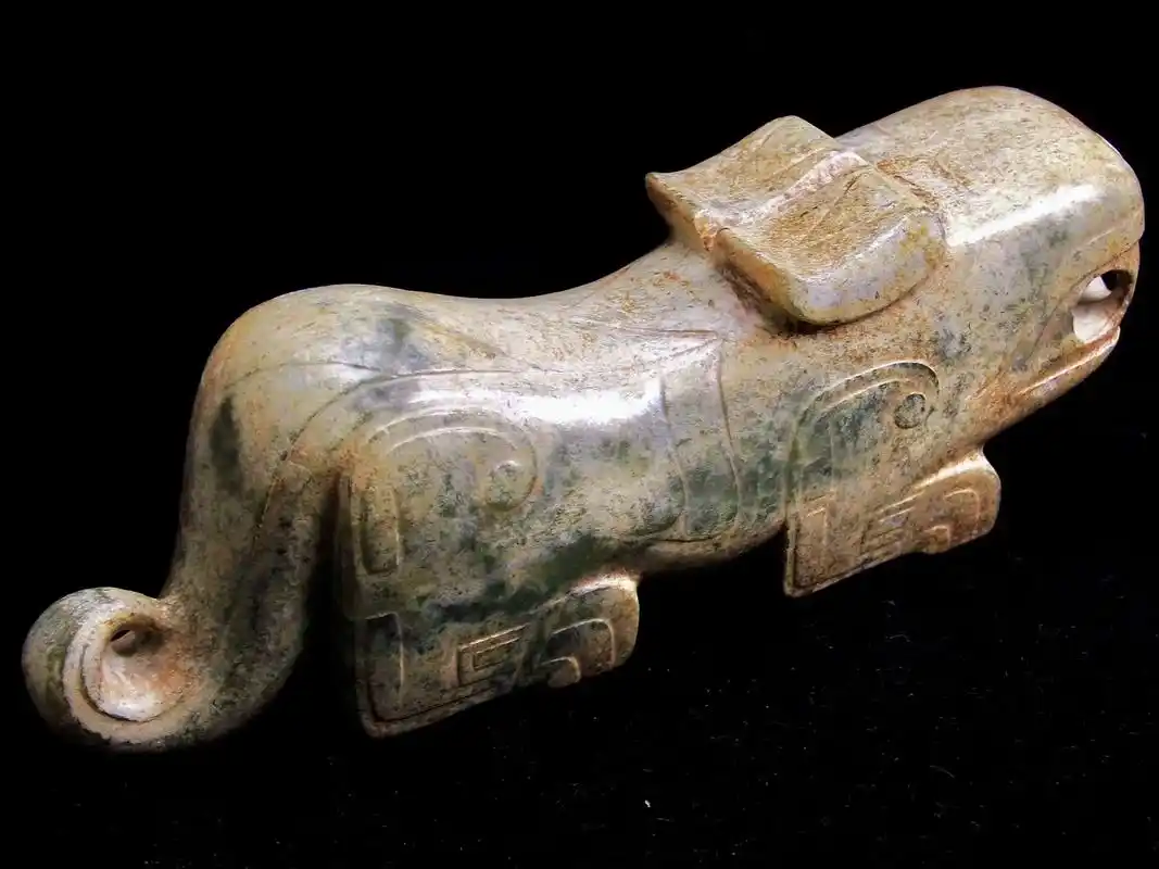 西周时期圆雕玉琥