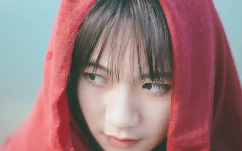 清纯美女复古色系写真电脑高清桌面壁纸图片下载