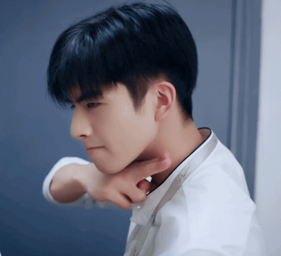 成为许光汉,宋威龙的女朋友,总共分几步?