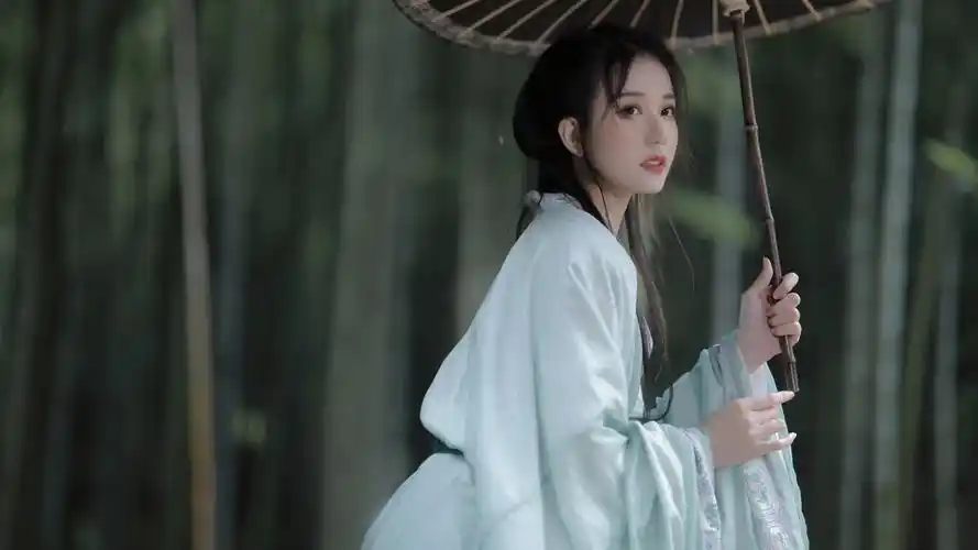 唯美古装美女 油伞 仙气美女壁纸