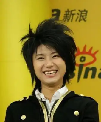 火到不行,歌坛大咖,却没有一首金曲,这3明星咋火起来的?