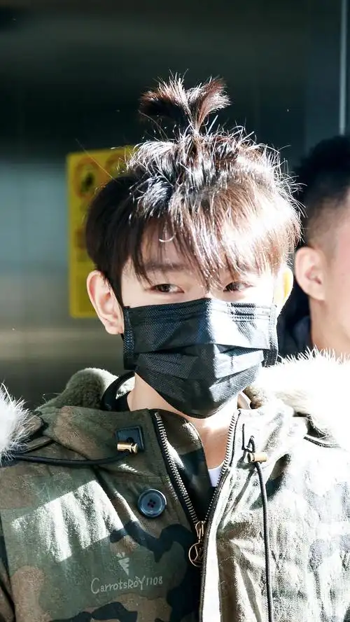 王源小啾啾合集 最刚的人要扎最可爱的发型