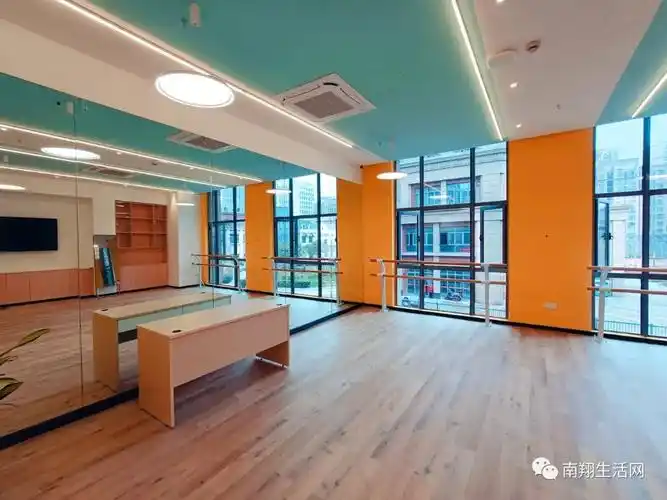 独家探访颜值爆表网红级邻里中心登陆嘉定即将试运营26万居民受益