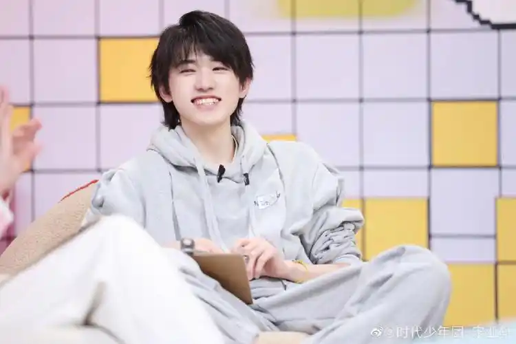 三个少年宋亚轩