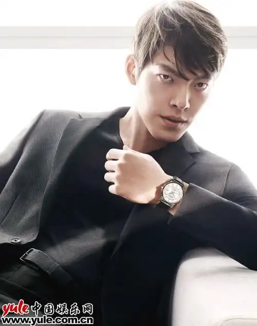 金宇彬为ck手表代言 拍摄高冷写真