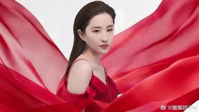 李沁  1,刘亦菲现在已经在电视剧赛道直接冲出来了,她之前只拍电影的