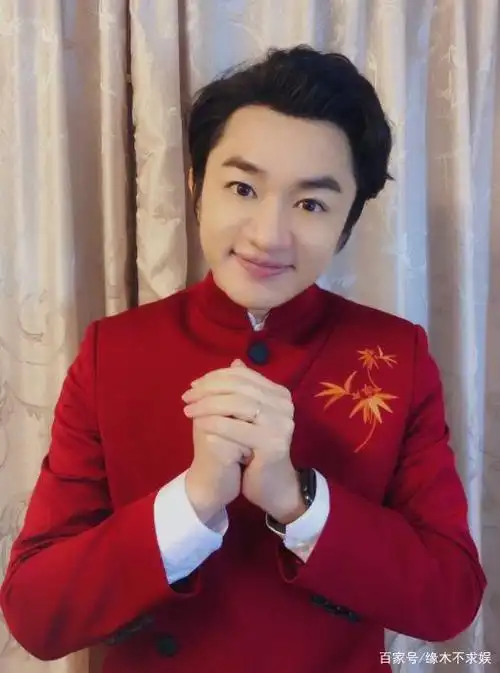 王祖蓝2个女儿长大了3岁老大神似父亲小女儿很漂亮