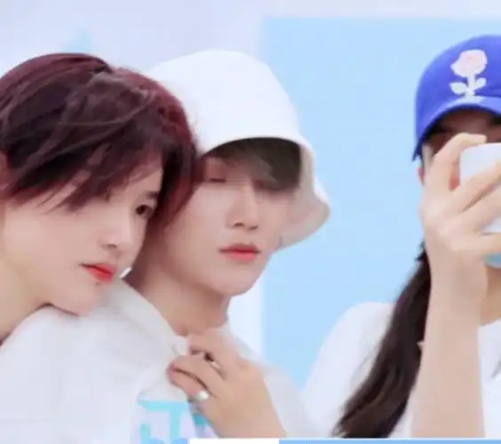 求分析刘雨昕和陆柯燃关系怎么样