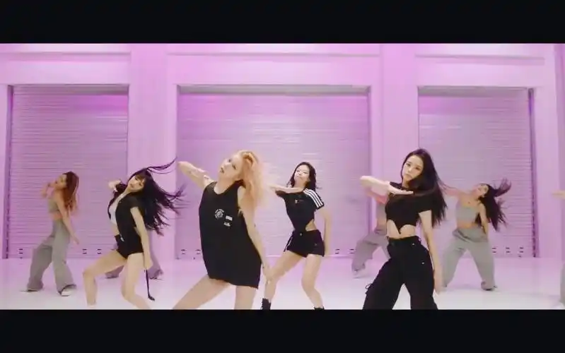 女团blackpink跳舞18