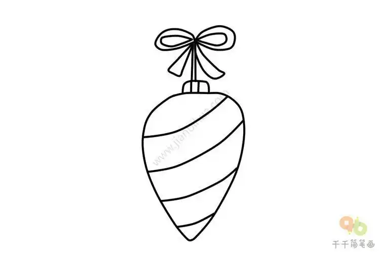 美丽的装饰品简笔画圣诞节简笔画