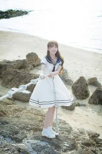 韩国第一美少女yurisa福利新照来了日系水手服萌炸