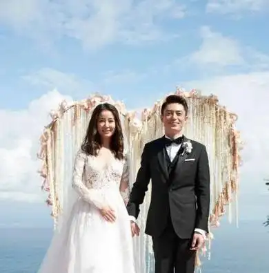 林心如拒绝为霍建华生儿子疯狂大笑掩饰尴尬腹部却疑似凸起