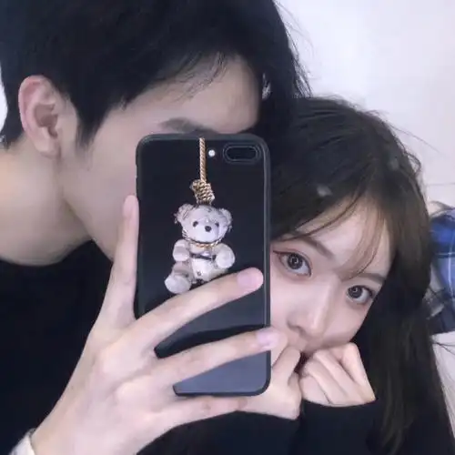 情侣头像08只想让你看我一眼