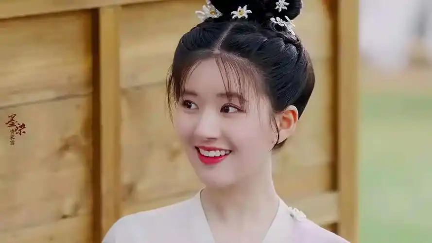 《长歌行》刚收官,赵露思新剧即将上线,男主颜值不输刘宇宁