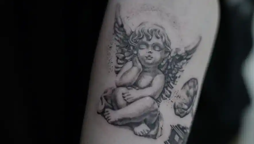 听音乐的小天使