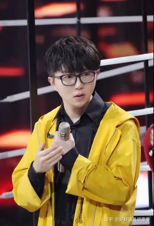 有没有毛不易特别好看的照片