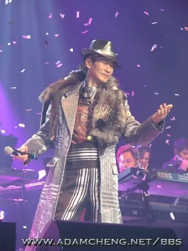 p>郑少秋,1947年2月24日出生于香港,祖籍广东,中国香港男演员,歌手.